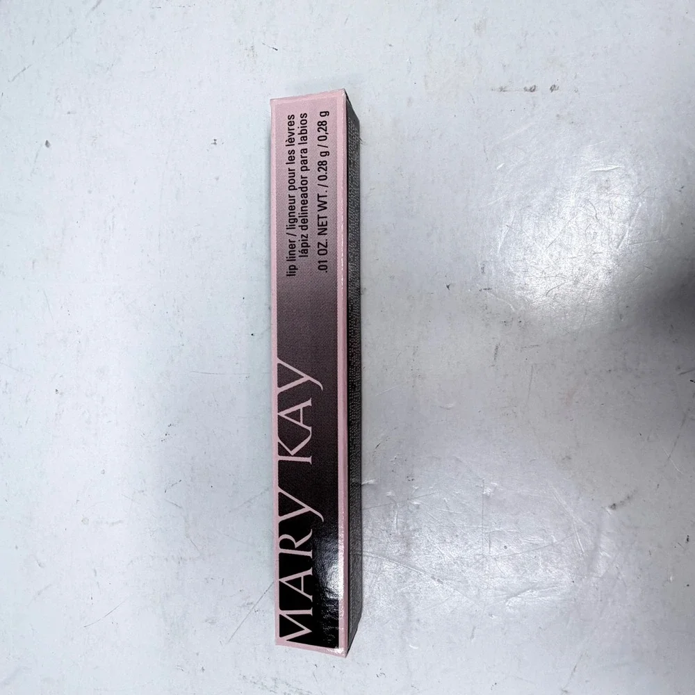 Mary Kay Lip Liner Women OS Pink Rose Retractable Pencil with Shaper NIB